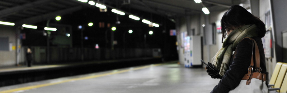 �O�d������s�Ńz�[���y�[�W����G�b�Z���X